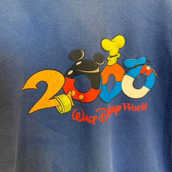 Vintage Walt Disney World Kid's 2000 Character Number Sweater Blue Size XL - Picture 2 of 13